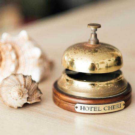 Hotel Cheri Rimini Kültér fotó
