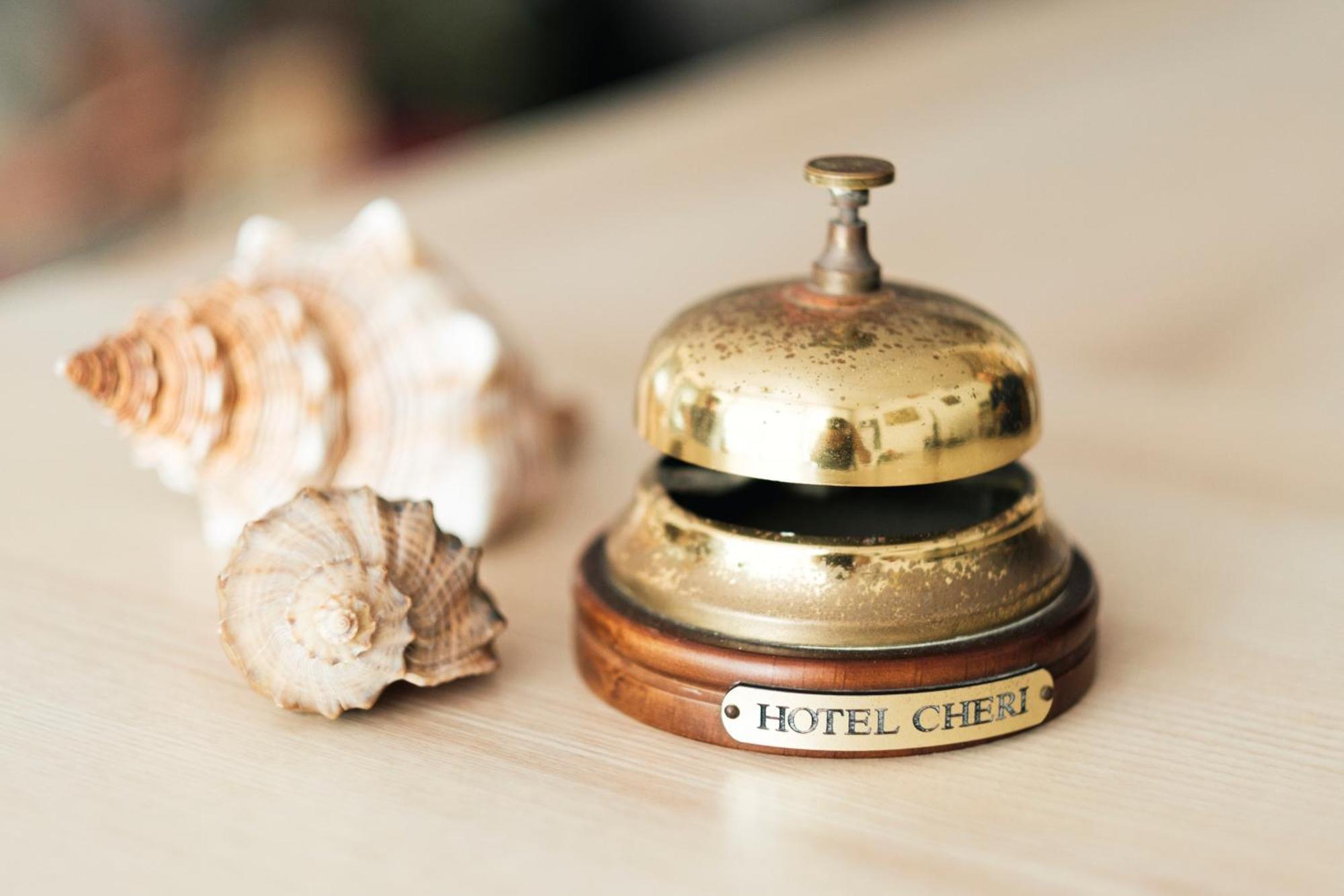 Hotel Cheri Rimini Kültér fotó